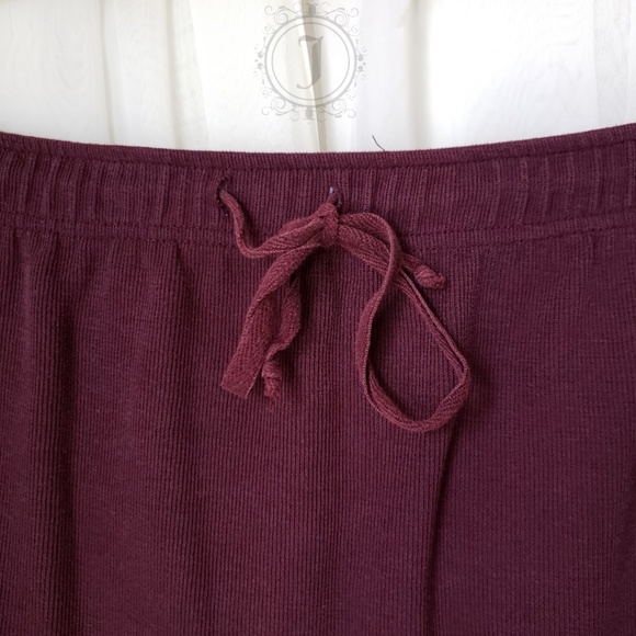 Onque Woman Burgendy Drawstring Sweater Skirt - Picture 6 of 6